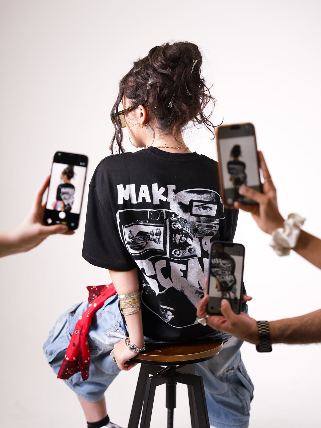 MAKE A SCENE WOMEN'S OVERSIZED TEE – BLACK