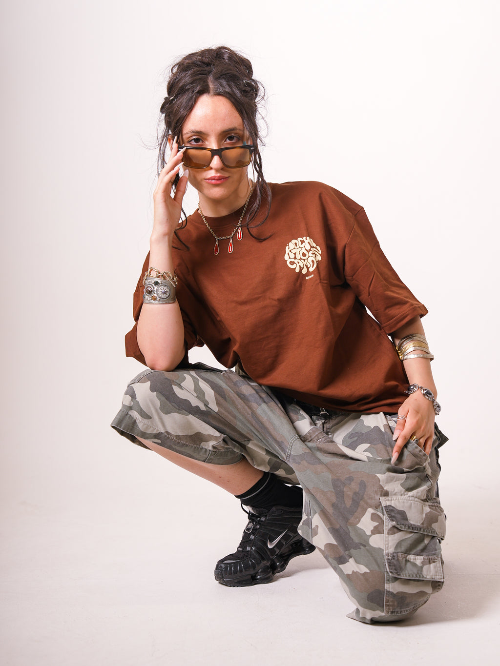 KOCHI TO CAMDEN OVERSIZED TEE — BROWN