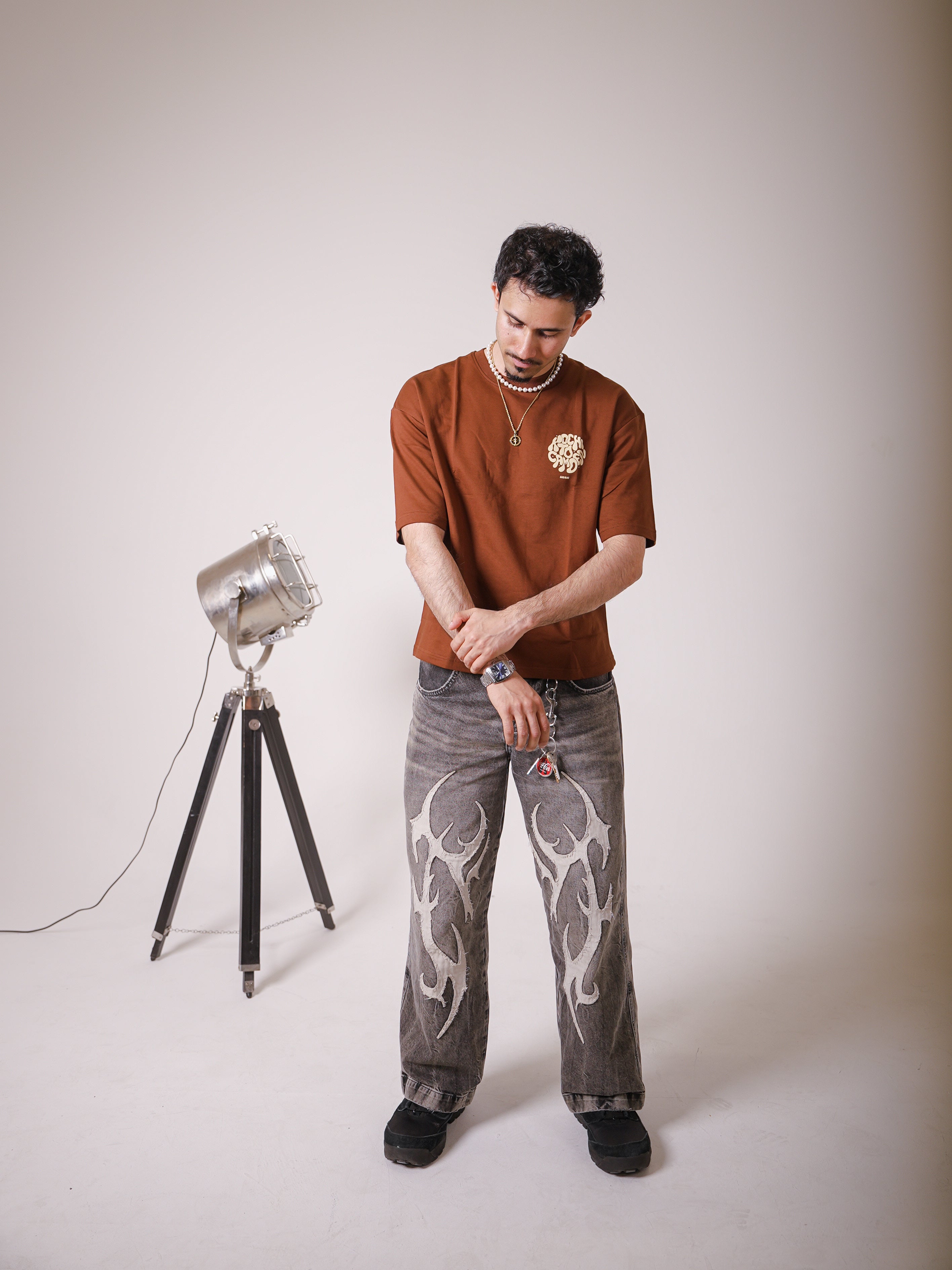 KOCHI TO CAMDEN OVERSIZED TEE — BROWN